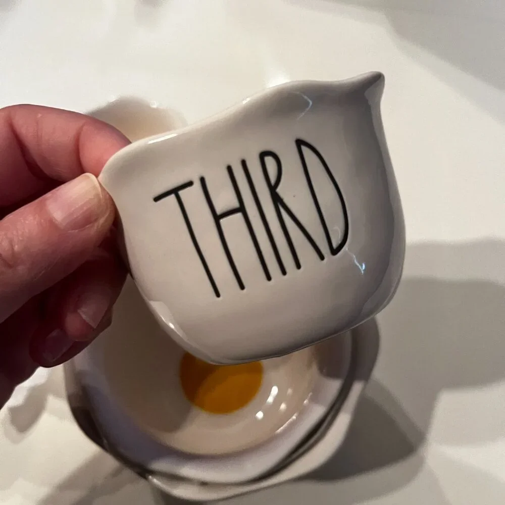 Measuring Cups by Rae Dunn‎ (Ceramic Egg Yolk Themed) (new)